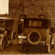 Kenteken: A 7927; Graham Paige, uitsnede foto: "Het Noorden in Woord en Beeld" 22-02-1935
