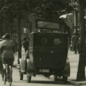 Kenteken: A 12516; uitsnede foto: archief W. Mollema