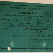 Kenteken: A 8368; Rijbewijs 1939, foto: H. Molema - Schillhorn van Veen