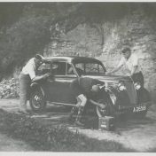 Kenteken: A 26581; Renault, Dinant, België, 1939.