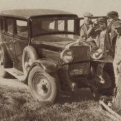 Kenteken: A 4709; Nash, foto: "Het Noorden in Woord en Beeld" 17-04-1936