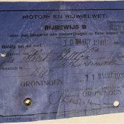 Kenteken: A 8368; Rijbewijs 1938, foto: H. Molema - Schillhorn van Veen