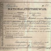 Kenteken: A 19807; Nationaliteitsbewijs 1932, foto: E. Kappen