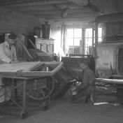 Kenteken: A 25182; Ford V8, foto: archief Gemeentereiniging (1475)