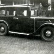 Kenteken: A 6630; Morris, foto: H. H. van Dijken