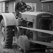 Kenteken: A 26643; Deutz, foto: Still uit GAVA-film AV7593, ca. 1938