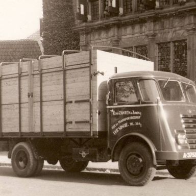 Kenteken: A 37528; DAF, foto: archief W. Mollema