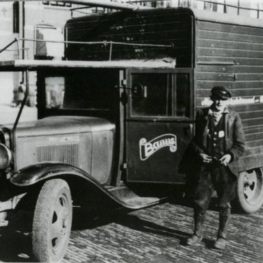 Kenteken: A 23957; Chevrolet, foto: collectie Veenkoloniaal Museum (Bo 6)