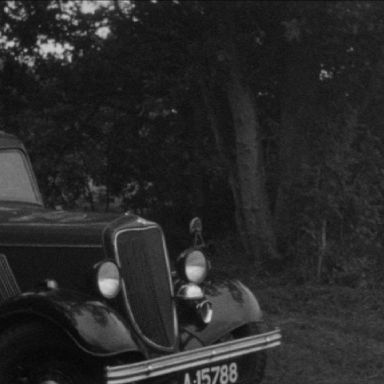 Kenteken: A 15788; Ford, 1935, foto: Still uit GAVA-film AV7159