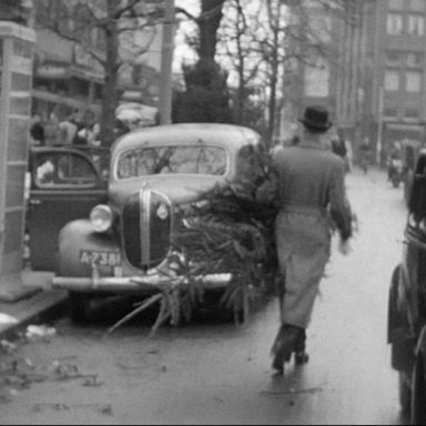 Kenteken: A 7381; Plymouth P6, Groningen, 1948, foto: Still uit GAVA-film AV0902