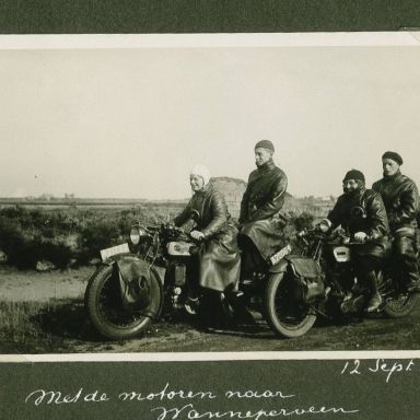 Kenteken: A 21732; Triumph, 12-09-1935, foto: uitsnede 2139_0195_0025.jpg