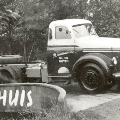 Kenteken: A 13524; Volvo, foto: R. Heersema