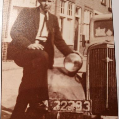 Kenteken: A 22383; Chevrolet met J. H. Zwarteveen, 1949, foto: E. Zwarteveen