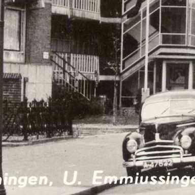 Kenteken: A 47622; Ford Taunus, Groningen, Ubbo Emmiussingel ca. 1953, foto: uitsnede 1986-5984.jpg; Fotograaf: Van Leer's Fotodrukind. N.V.