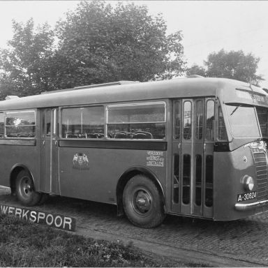 Kenteken: A 30624; Ford Transit, foto: H. K. Siegers