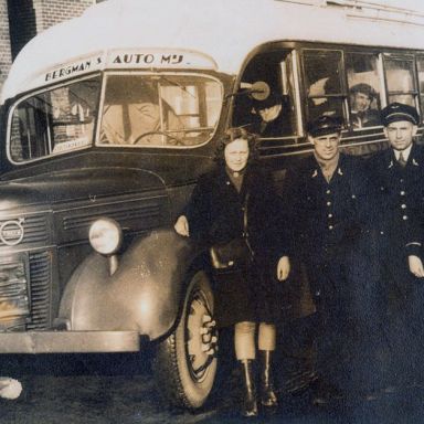 Kenteken: A 38224; Volvo, foto: <a href='http://www.oudterapel.nl' target='_blank'>Website Oud Ter Apel</a>