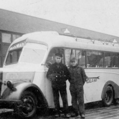 Kenteken: A 8411; Opel Blitz, foto: H. Zeeman