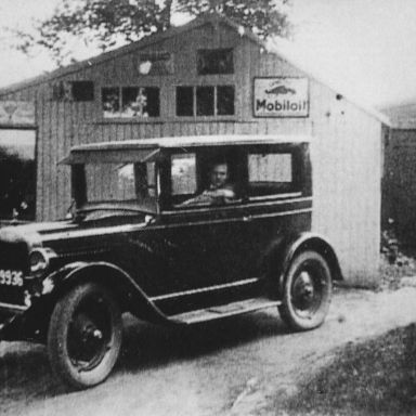 Kenteken: A 9936; foto: Historische vereniging Scharmer-Harkstede e.o.
