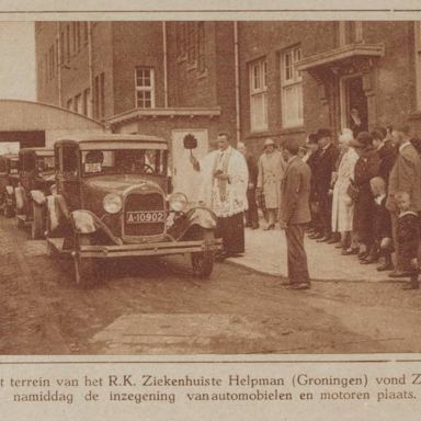 Kenteken: A 10902; Ford, "Het Noorden in Woord en Beeld" 5-06-1931