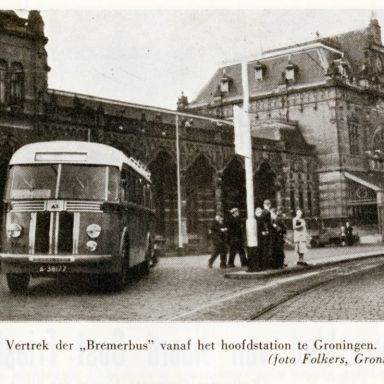Kenteken: A 38177; Scania Vabis, foto uit "Op reis met de GADO", 1952 (1769-316)