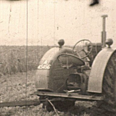 Kenteken: A 45456; Case, foto: Still uit GAVA-film AV7708, ca. 1950