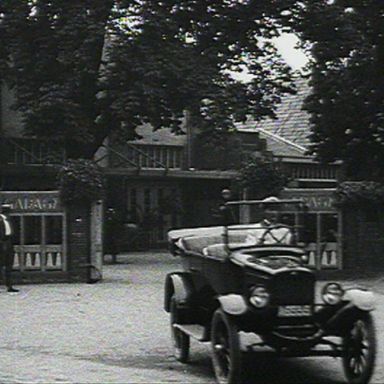 Kenteken: A 6535; Overland, foto: Still uit GAVA-film AV7566