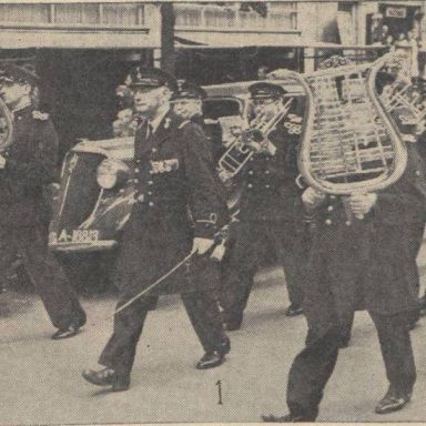 Kenteken: A 18813; Nieuwsblad van het Noorden, 07-08-1939