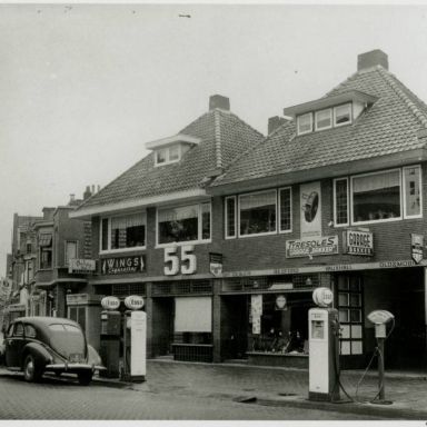 Kenteken: A 23539; Lincoln Zephyr, foto: collectie Veenkoloniaal Museum (Ve Ke 191)