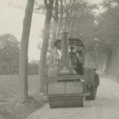 Kenteken: A 12601; Foto uit fotalbum Provinciale Waterstaat (uitsnede 2544-2897.jpg)