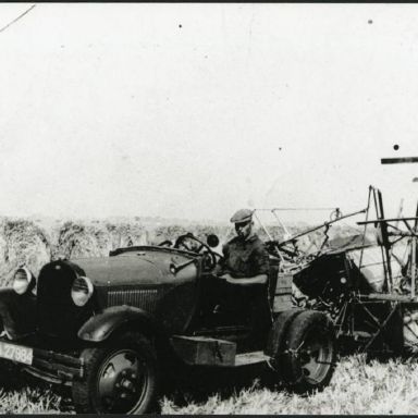 Kenteken: A 27984; Ford (Ombouw type A), foto: collectie Veenkoloniaal Museum (vm 2.1/03.02/52)