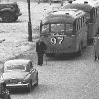 Kenteken: A 21498; Rover, Groningen, Damsterdiep, 1952, foto: uitsnede 2248-3109.jpg; Fotograaf: Fotobedrijf Piet Boonstra