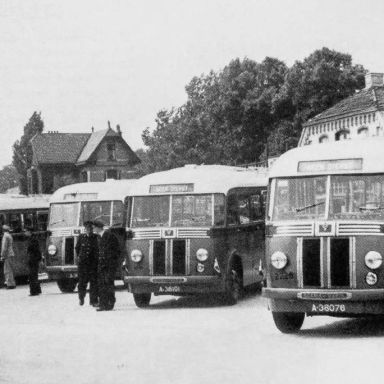 Kenteken: A 38076; Scania Bus, 1948, foto: G. Vegter