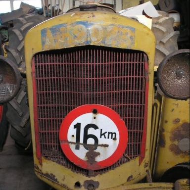 Kenteken: A 19023; Minneapolis Moline tractor, foto: J. Börger