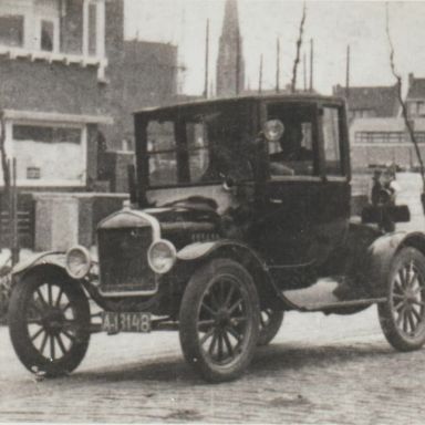 Kenteken: A 18148; Ford T, foto: Archief Historische Vereniging Het Wold