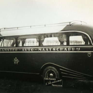 Kenteken: A 13556; Dodge, Middelstum, 1934. foto: archief W. Mollema