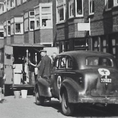 Kenteken: A 32602; foto: Still uit GAVA-film AV0319