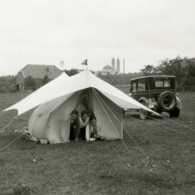 Kenteken: A 17480; Nijmegen, 19-06-1930, foto: P.M.J. Brons