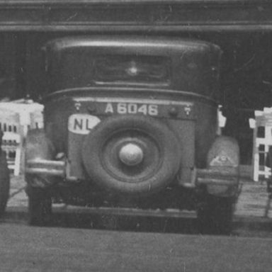 Kenteken: A 6046; Groningen, Grote Markt ca. 1936, foto: uitsnede1785-6274.jpg