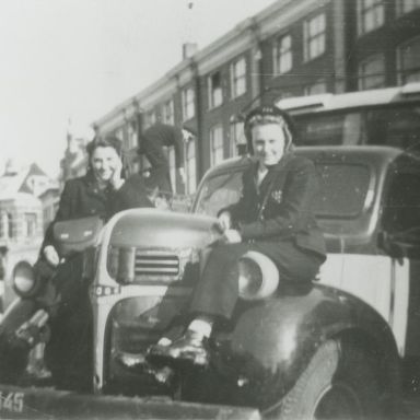 Kenteken: A 36545; Dodge met noodcarrosserie, foto: J. Harmsen