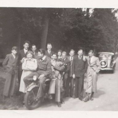 Kenteken: A 39190; 2e van links Petrus Rutgers, foto: J. A. Leenes