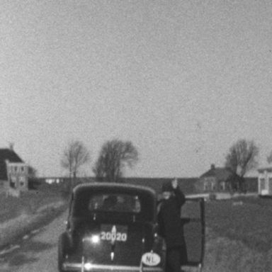 Kenteken: A 20020; foto: Still uit GAVA-film AV7946
