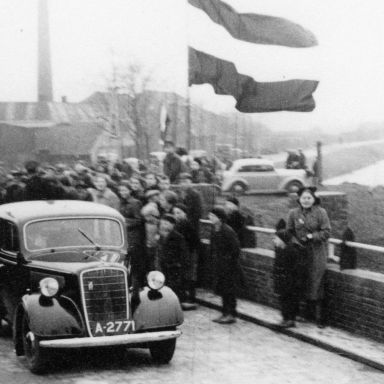 Kenteken: A 2771; Opel,  Feerwerd, 1939, foto: uitsnede 818-3656.jpg