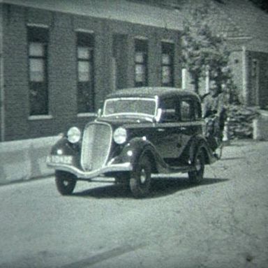 Kenteken: A 10422; Hudson Terraplane, ca. 1935, foto: Still uit GAVA-film AV1424
