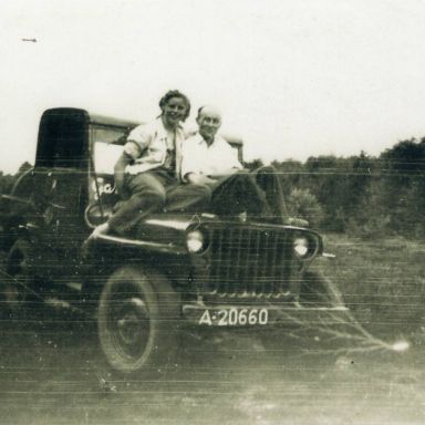 Kenteken: A 20660; Willys Jeep, foto: P. Wildeboer-Oomkes