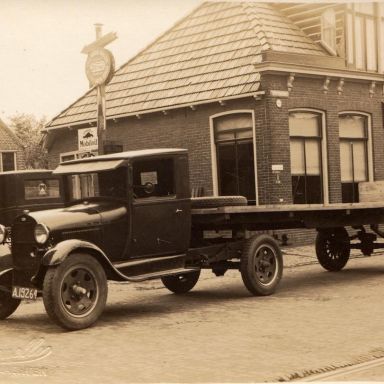 Kenteken: A 19264; Ford, foto: W. Floris