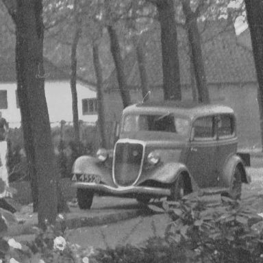 Kenteken: A 45520; Ford,  uitsnede 2248-0407.jpg; Fotograaf: Fotobedrijf Piet Boonstra