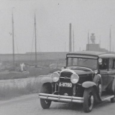 Kenteken: A 9790; Buick, Groningen, Eemskanaal ca. 1938 foto: Still uit GAVA-film AV0394