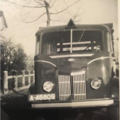 Kenteken: A 46809; Franse Ford, transport van groente naar Duitsland, foto: O.R. van Biessum