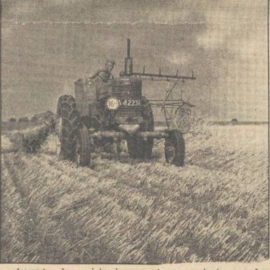 Kenteken: A 42238; Nieuwsblad van het Noorden, 30-12-1955