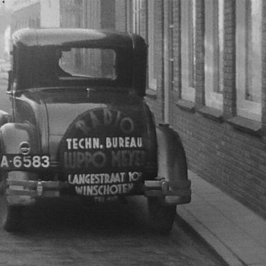 Kenteken: A 6583; Ford,  Winschoten, ca. 1935, foto: Still uit GAVA-film AV2069